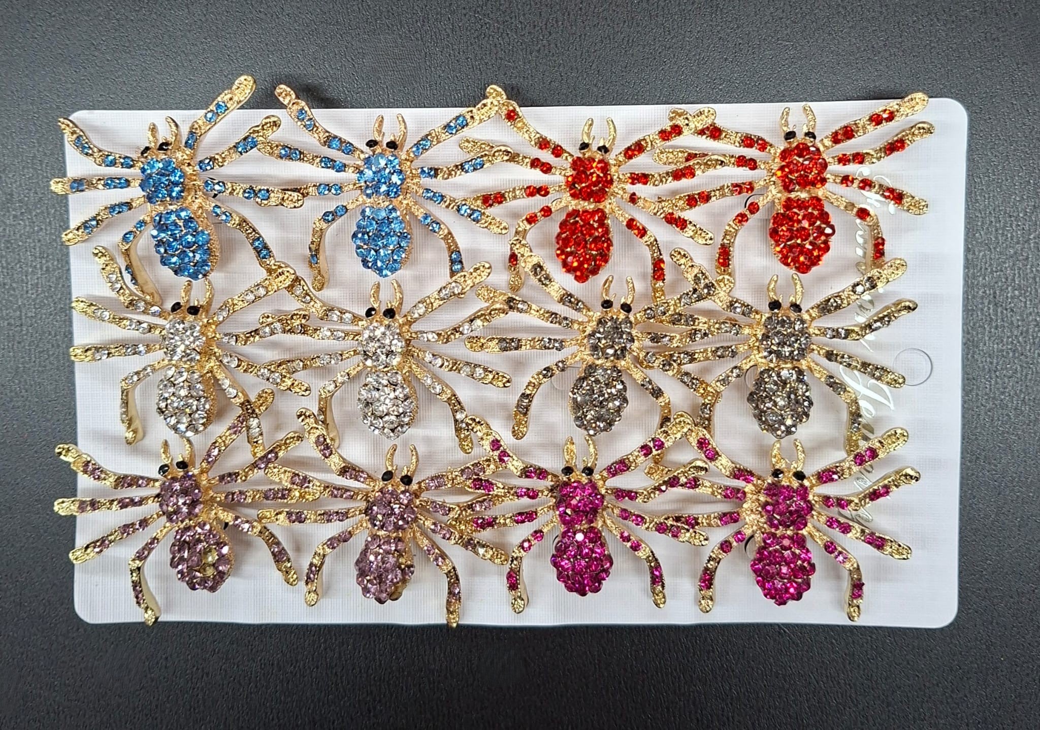 Broșe Păianjen cu Strasuri – Accesoriu Fashion Statement Multicolor 12/set